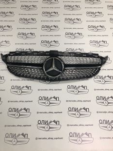 Решетка радиатора на Mercedes W205 Diamond Даймонд до рест